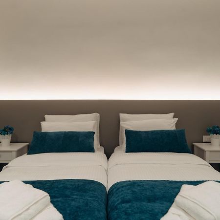 Vivian'S Deluxe Apartment Πάτρα Εξωτερικό φωτογραφία