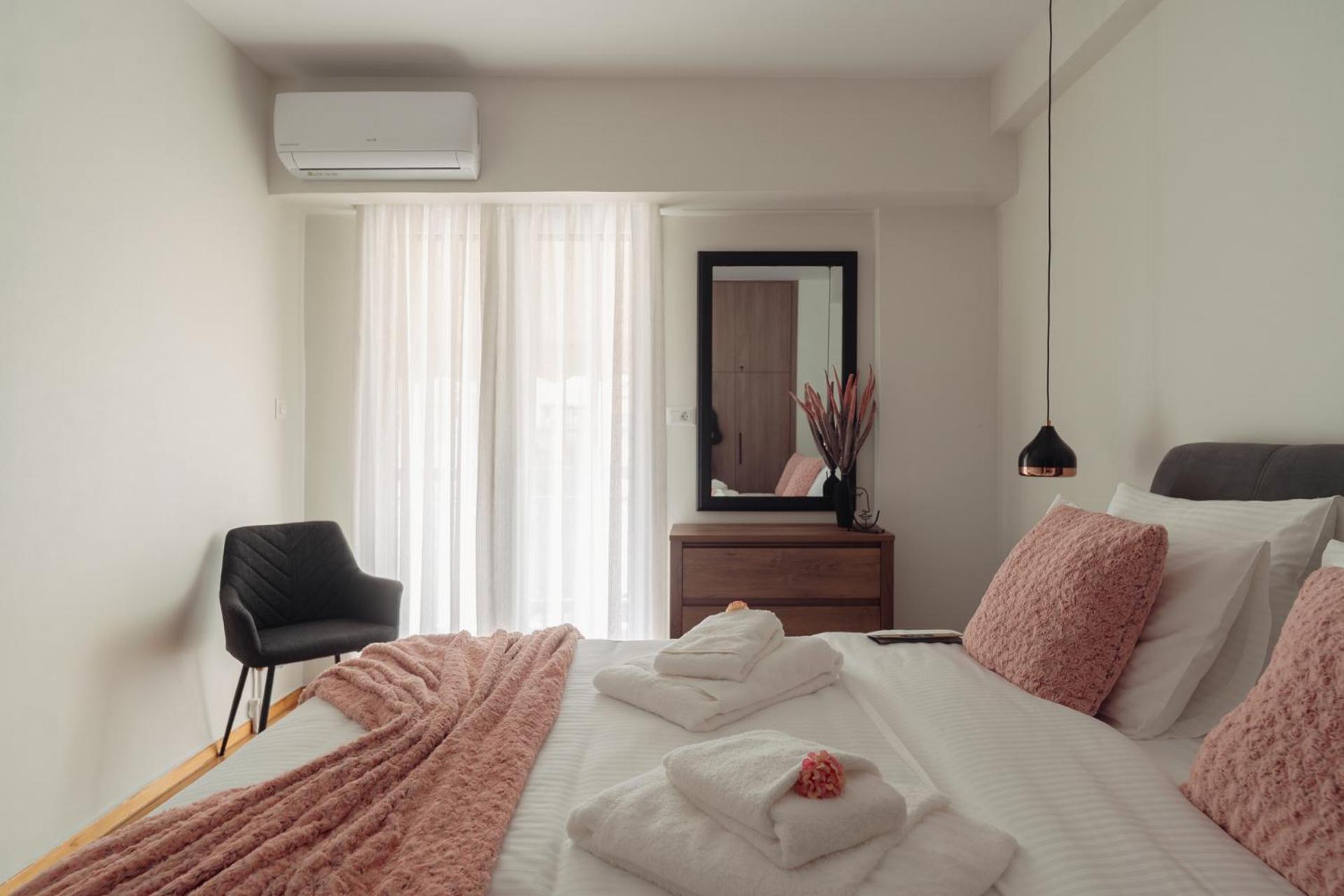 Vivian'S Deluxe Apartment Πάτρα Εξωτερικό φωτογραφία